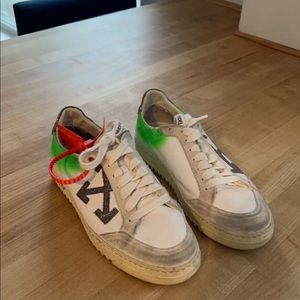 OFF WHITE C/O VIRGIL ABLOH WHITE AND GREEN LEATHER '2.0' SNEAKERS